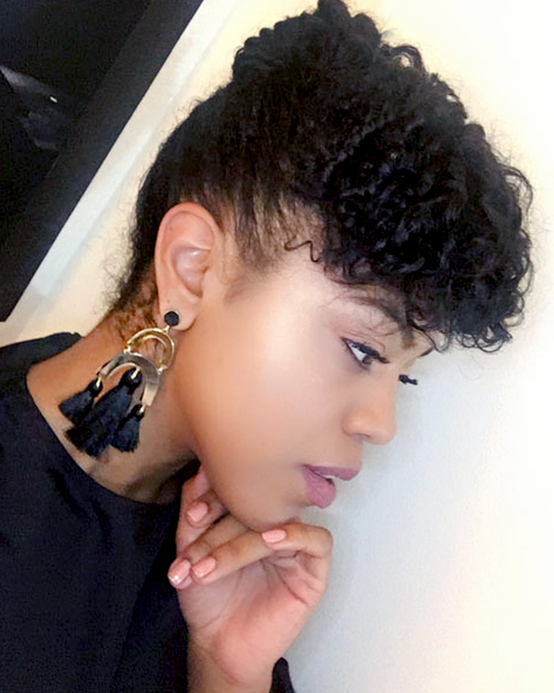 What It S Like To Wear Your Natural Hair Like Yara Shahidi E News